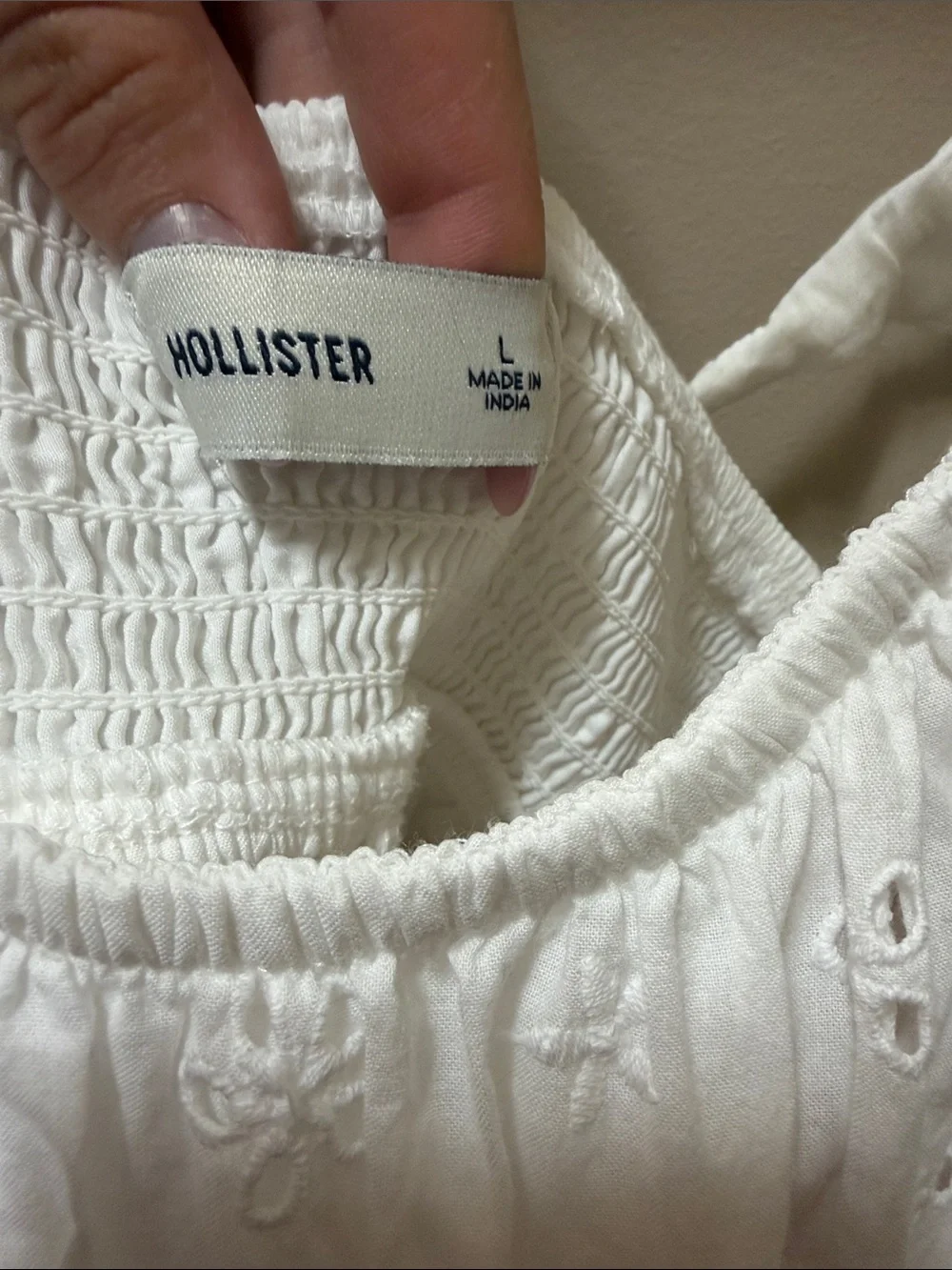 Hollister White Eyelet Puff-Sleeve Mini Dress - Picture 2 of 3